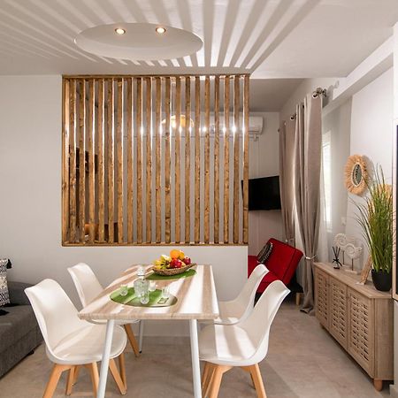 Natasha'S Studio Apartment Stalida エクステリア 写真