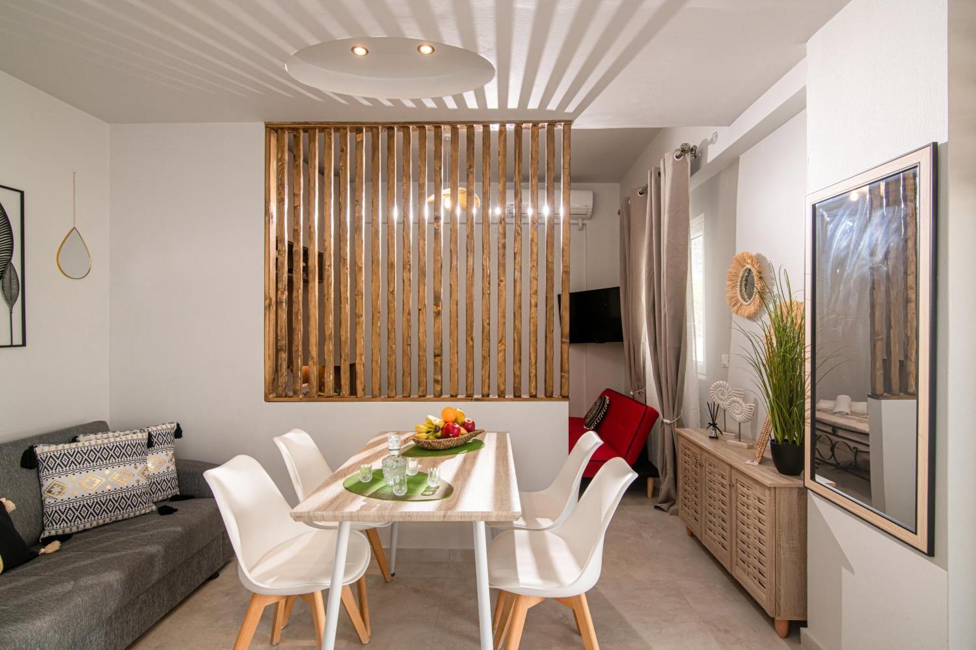 Natasha'S Studio Apartment Stalida エクステリア 写真